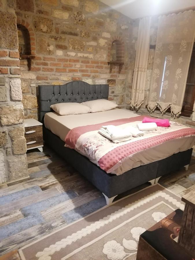 Tashan Otel Foça Bagian luar foto