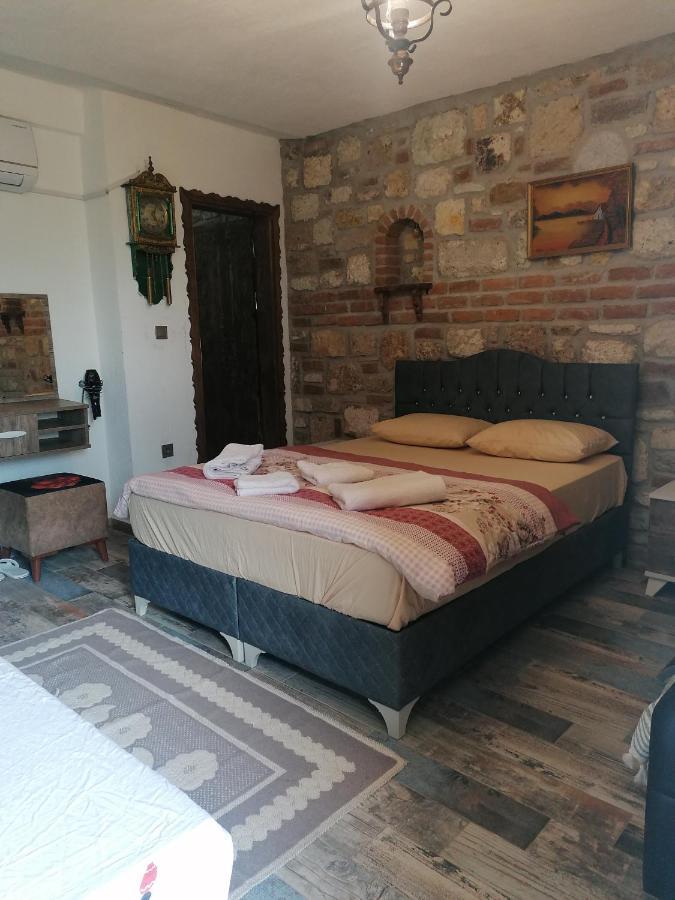 Tashan Otel Foça Bagian luar foto