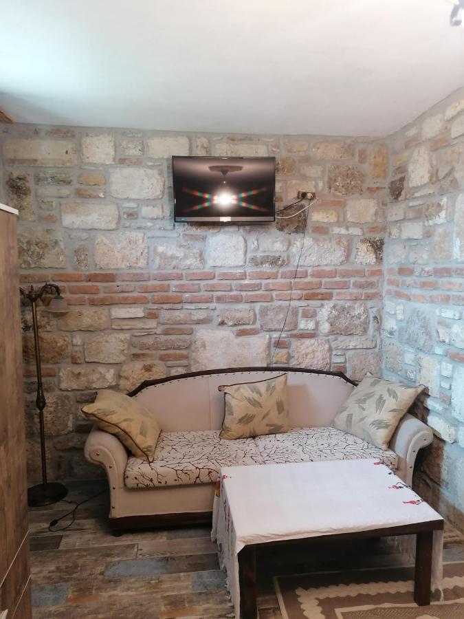 Tashan Otel Foça Bagian luar foto