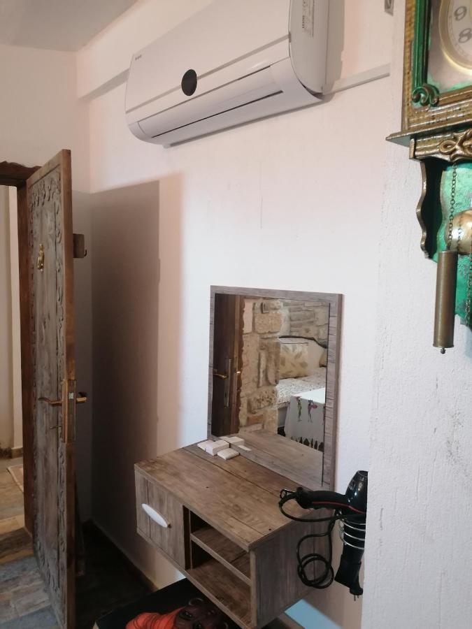 Tashan Otel Foça Bagian luar foto