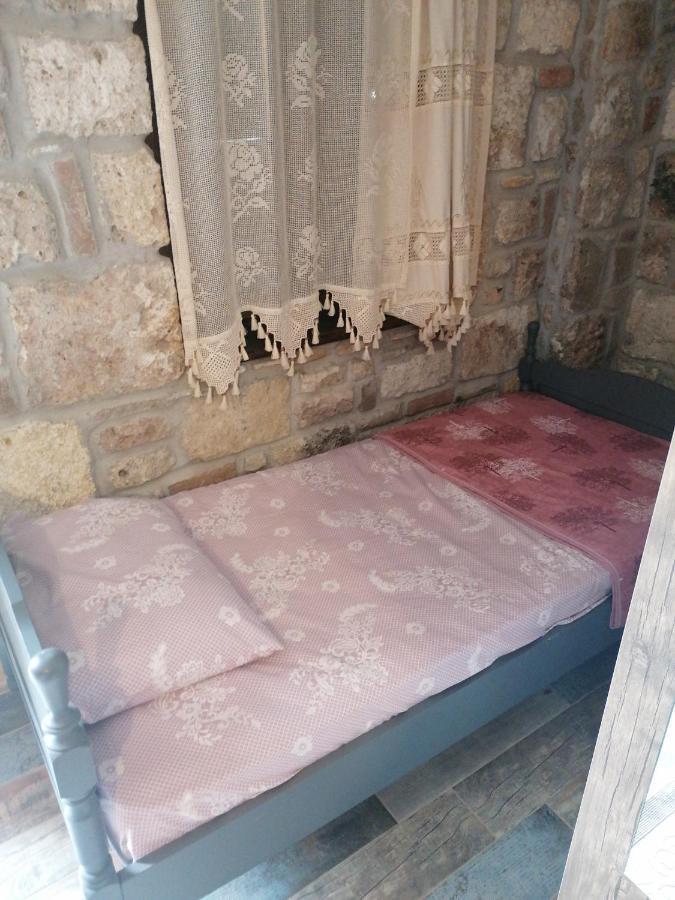 Tashan Otel Foça Bagian luar foto